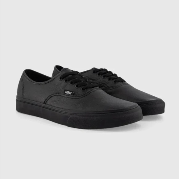 Vans Black Leather Shoes - Picture 1 of 1